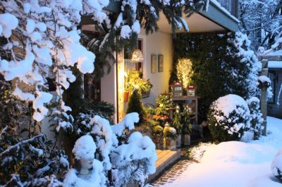 Winterlicher Haustürschmuck